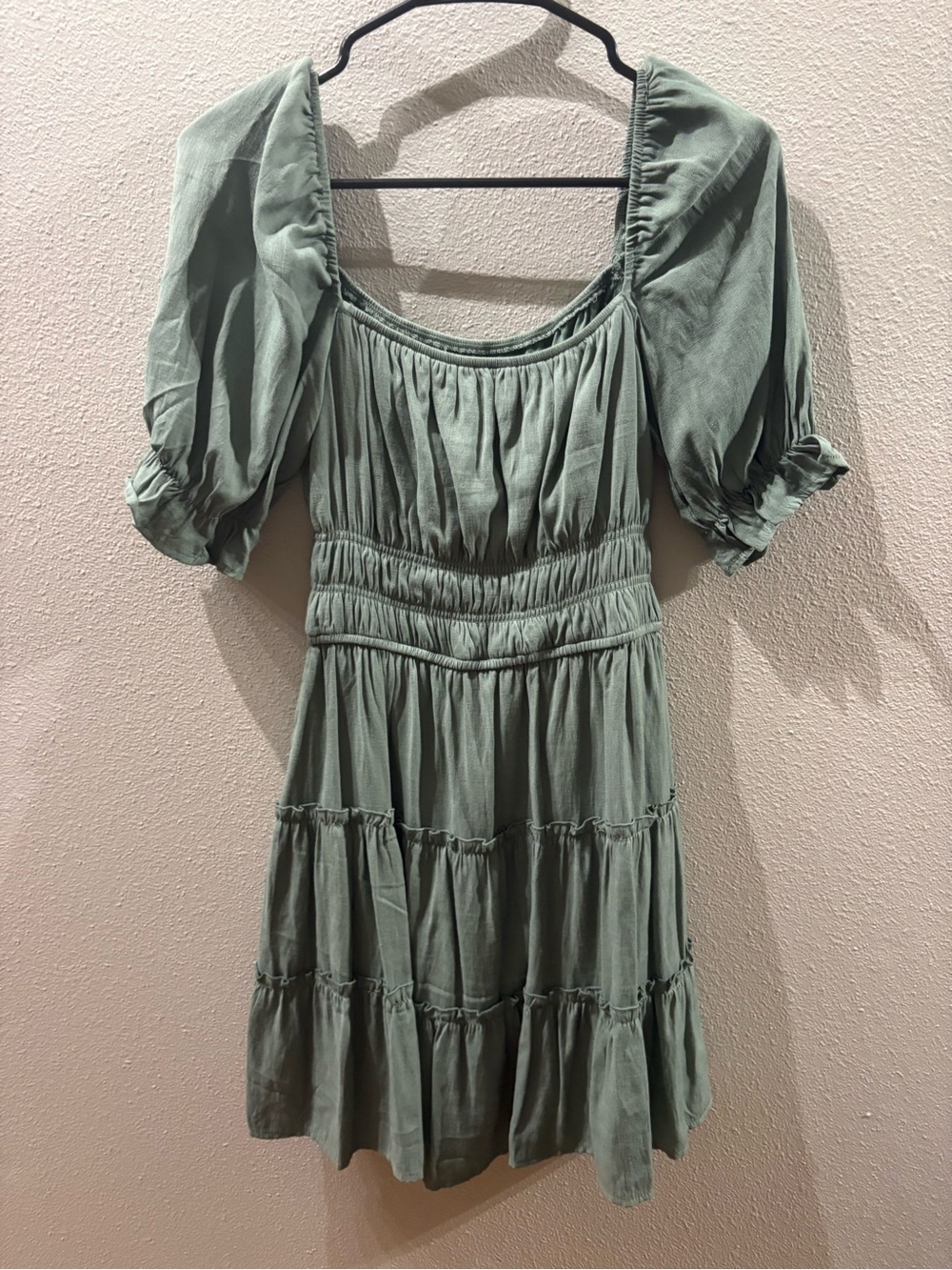 Trixxi Sage Olive Green Tiered Smocked Puff Sleeve Mini Dress Size S